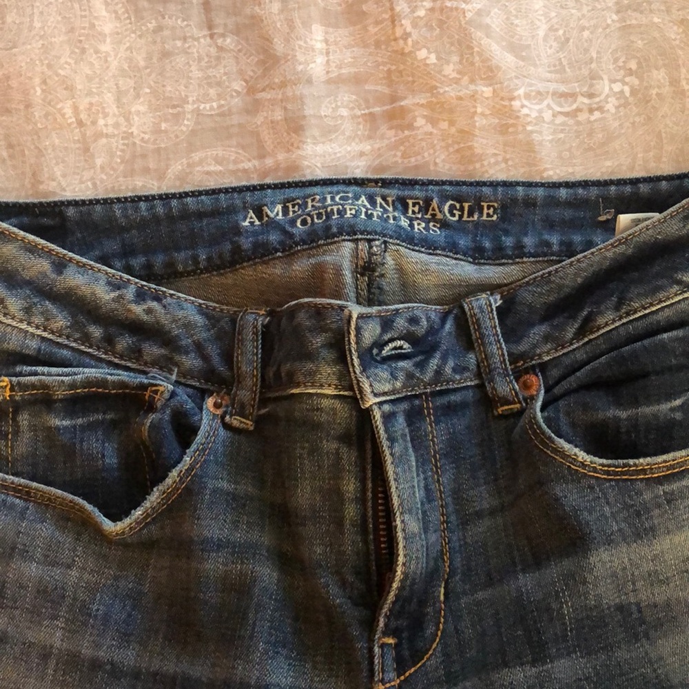 American Eagle Denim Jeans (PRICE NEGOTIABLE!!!) - Picture 3 of 3